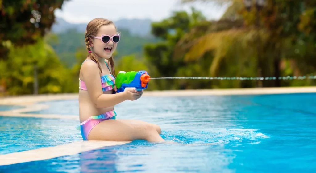 brinquedos de piscina